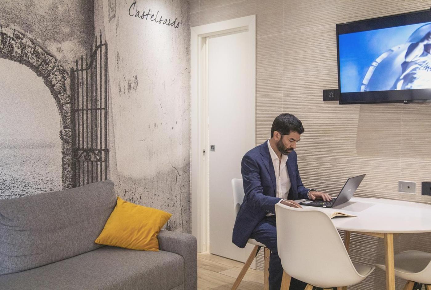 Eleonore Elegant Rooms Cagliari Luaran gambar